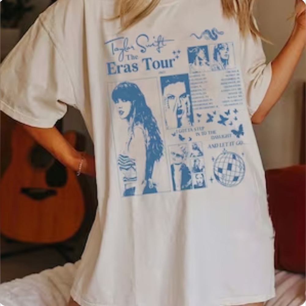 NWT TAYLOR SWIFT ERAS TOUR SOLD OUT TSHIRT (SZ M)